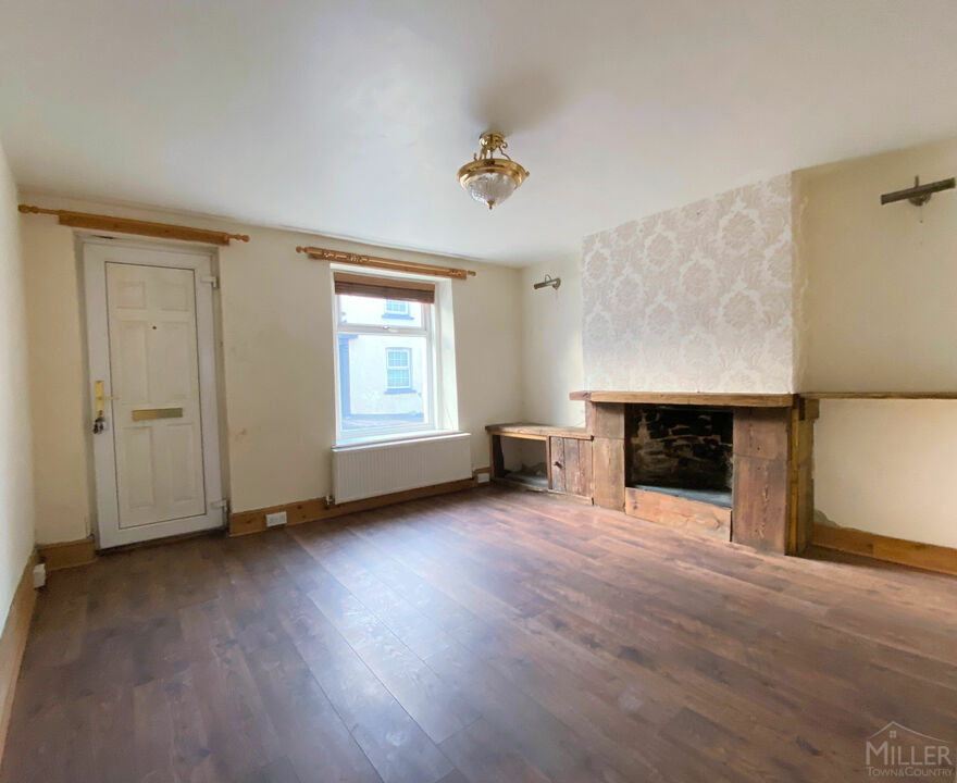 3 bed terraced house for sale in East Street, Okehampton  - Property Image 7
