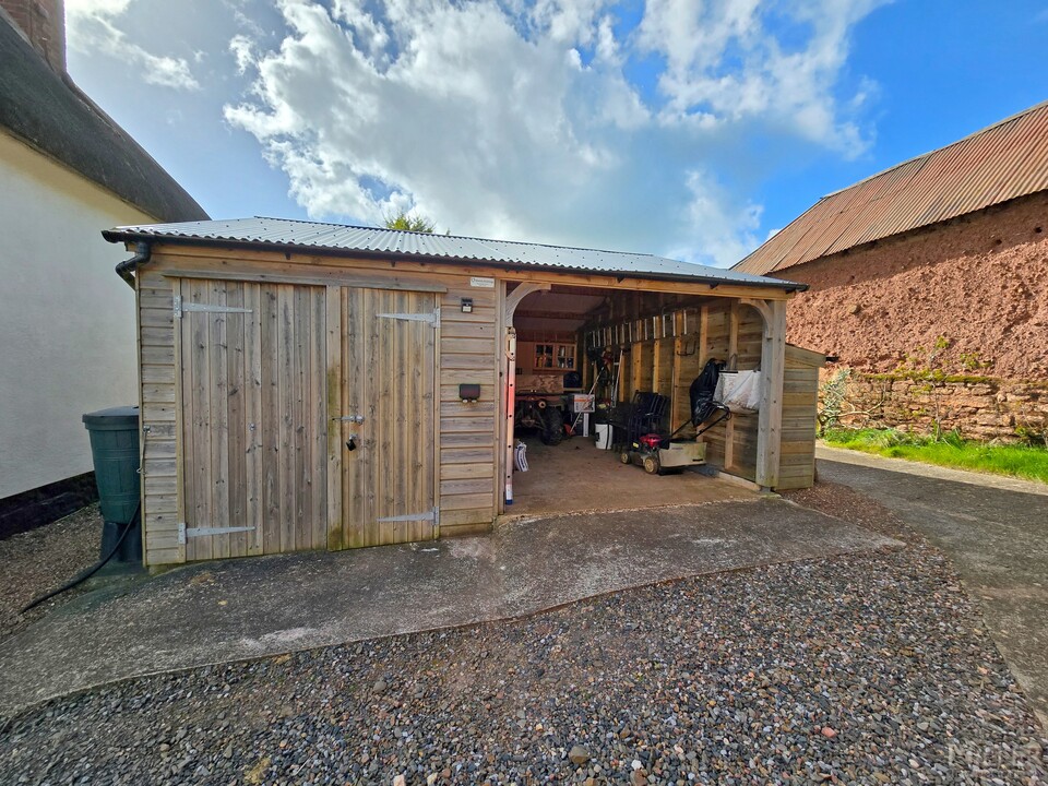 4 bed barn conversion for sale in Sampford Courtenay, Okehampton  - Property Image 16