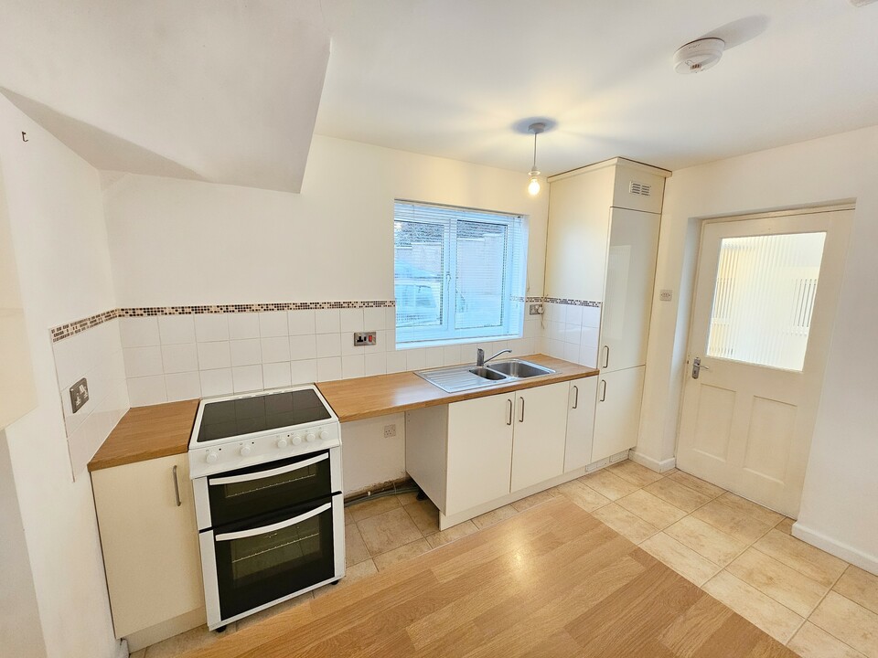 2 bed end of terrace house for sale in Old Exeter Road, Tavistock  - Property Image 7
