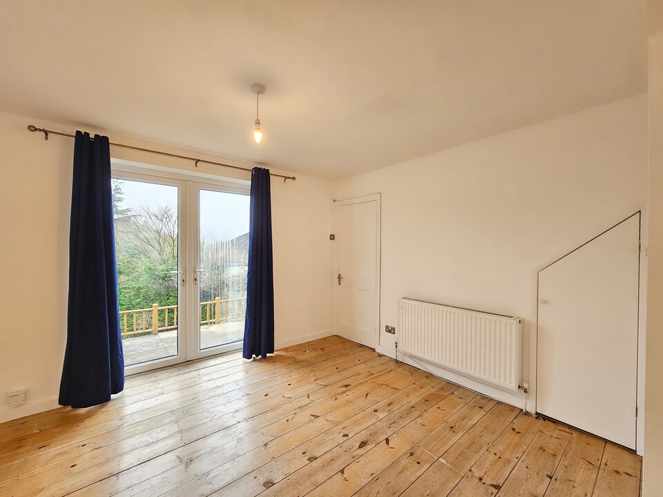 2 bed end of terrace house for sale in Old Exeter Road, Tavistock  - Property Image 2