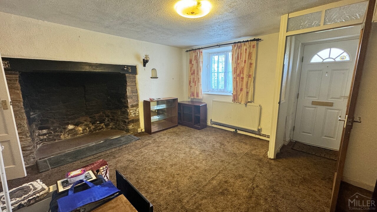 2 bed semi-detached house for sale in Barnstaple Street, Winkleigh  - Property Image 3
