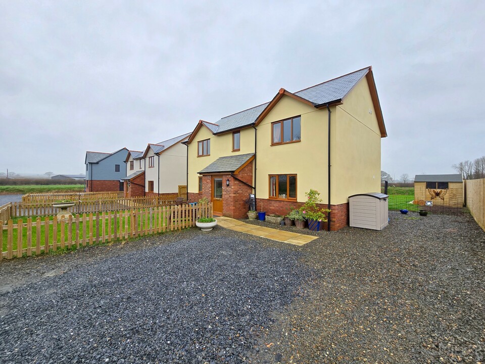 4 bed detached house for sale in North Street, Beaworthy  - Property Image 4