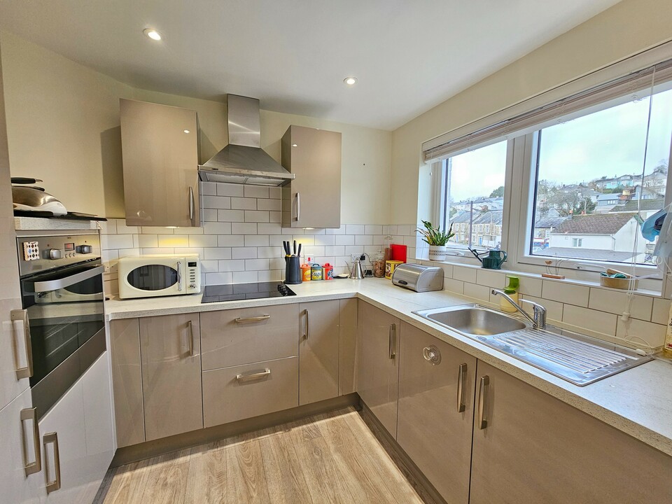 1 bed apartment for sale in Plymouth Road, Tavistock  - Property Image 2