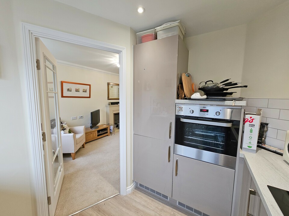 1 bed apartment for sale in Plymouth Road, Tavistock  - Property Image 3