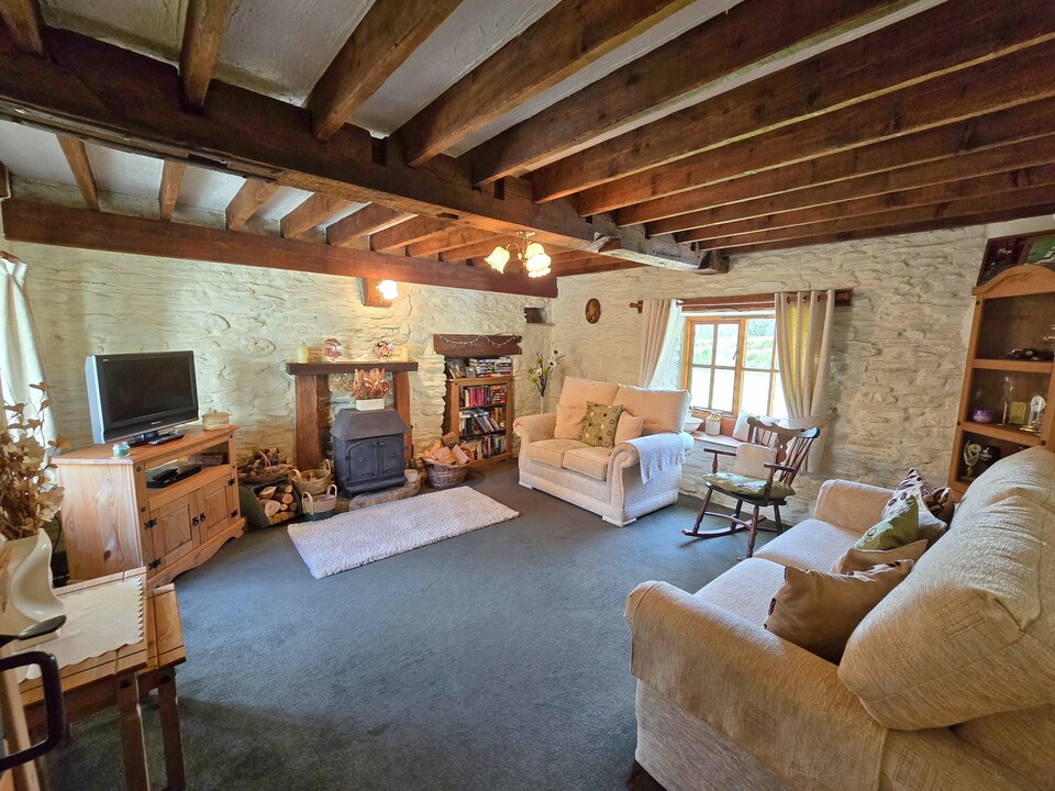 5 bed cottage for sale in Trengune Mill, Launceston  - Property Image 13