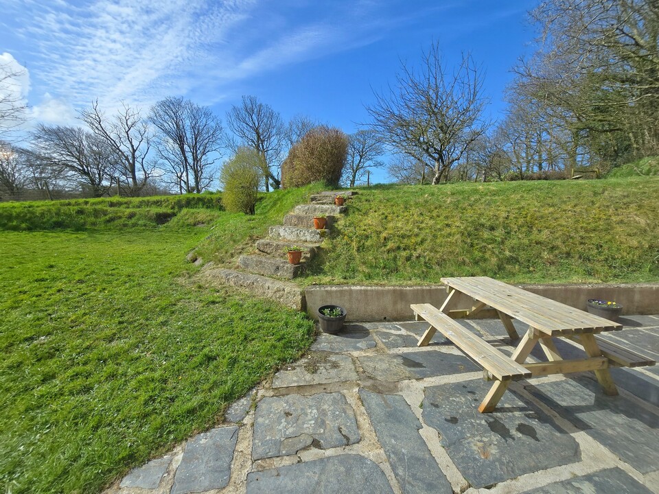 5 bed cottage for sale in Trengune Mill, Launceston  - Property Image 28