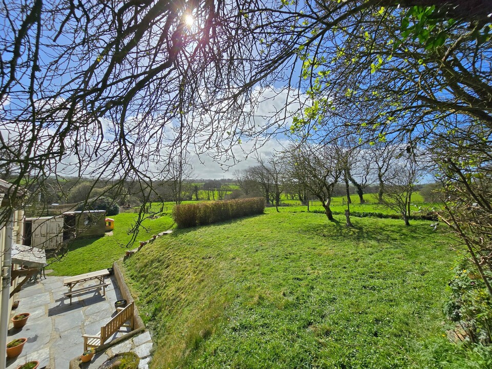 5 bed cottage for sale in Trengune Mill, Launceston  - Property Image 29