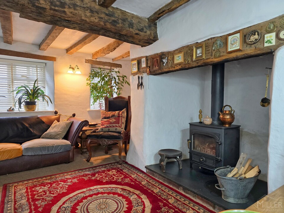 3 bed cottage for sale in South Street, Hatherleigh  - Property Image 3