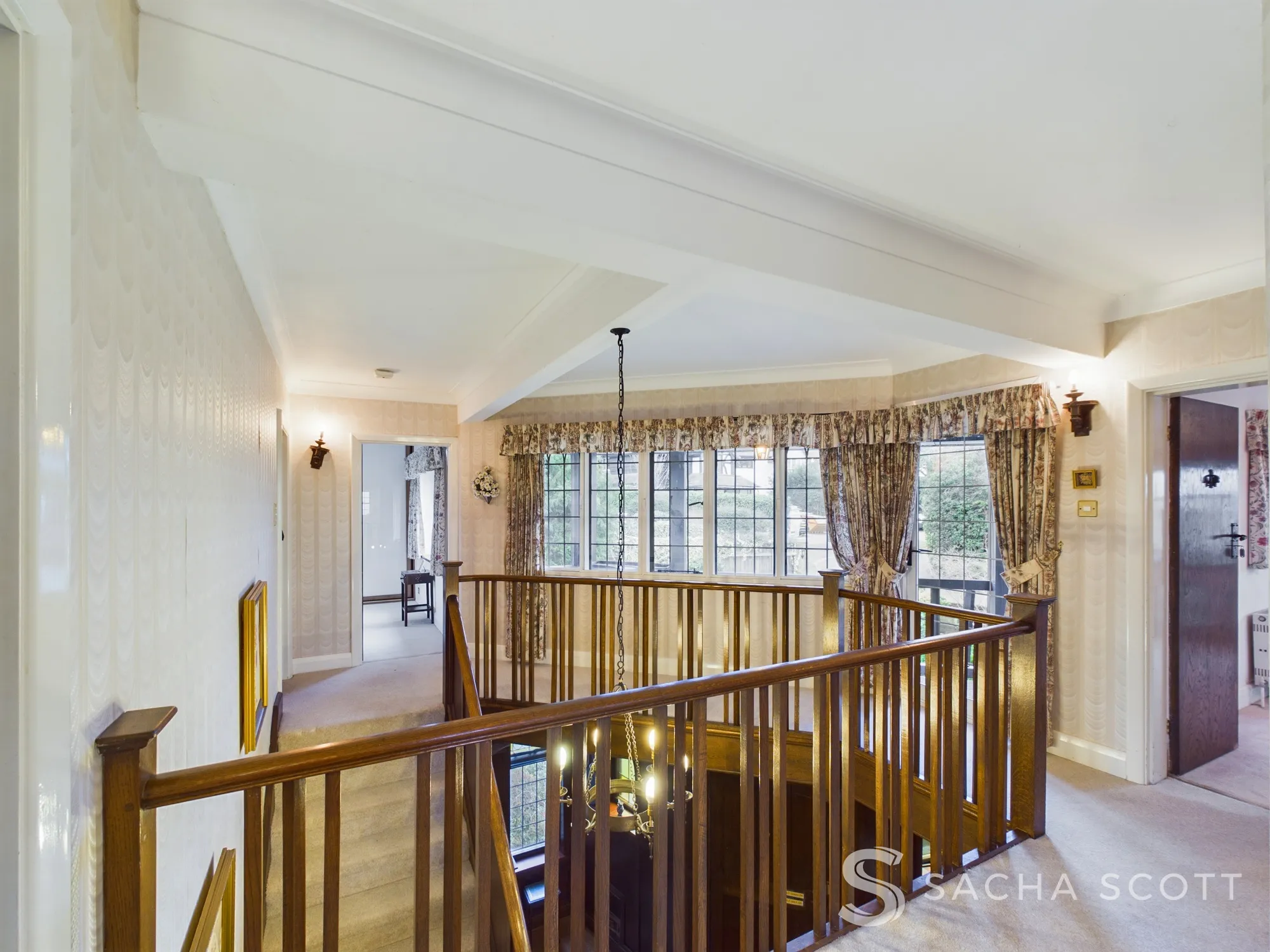 4 bed detached house for sale in Tudor Close, Banstead  - Property Image 28