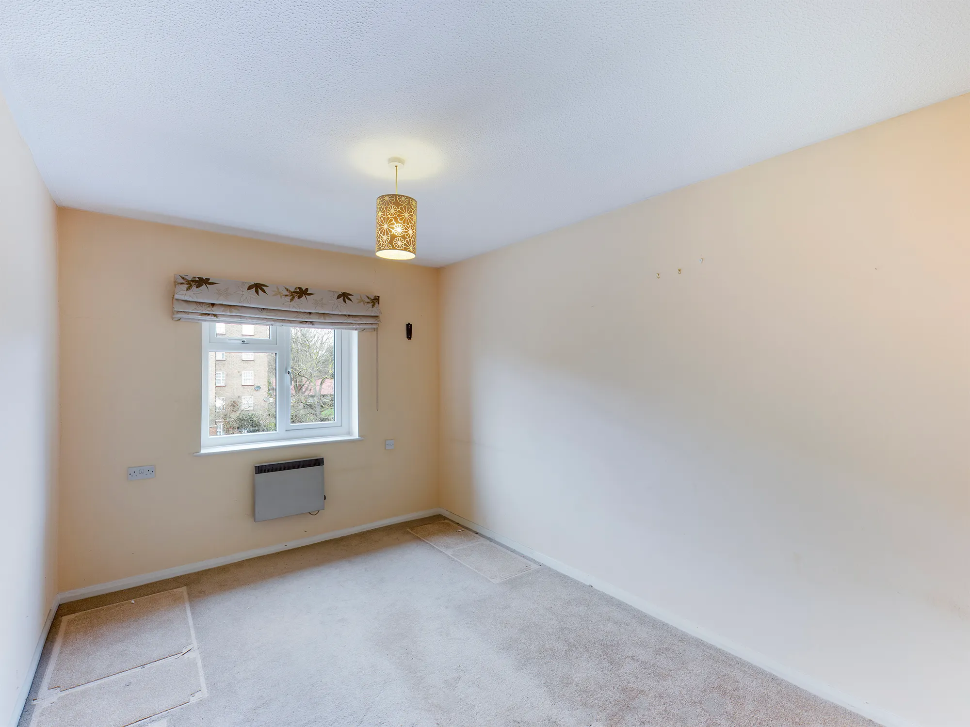 1 bed flat for sale in Chatsworth Place, Mitcham  - Property Image 6