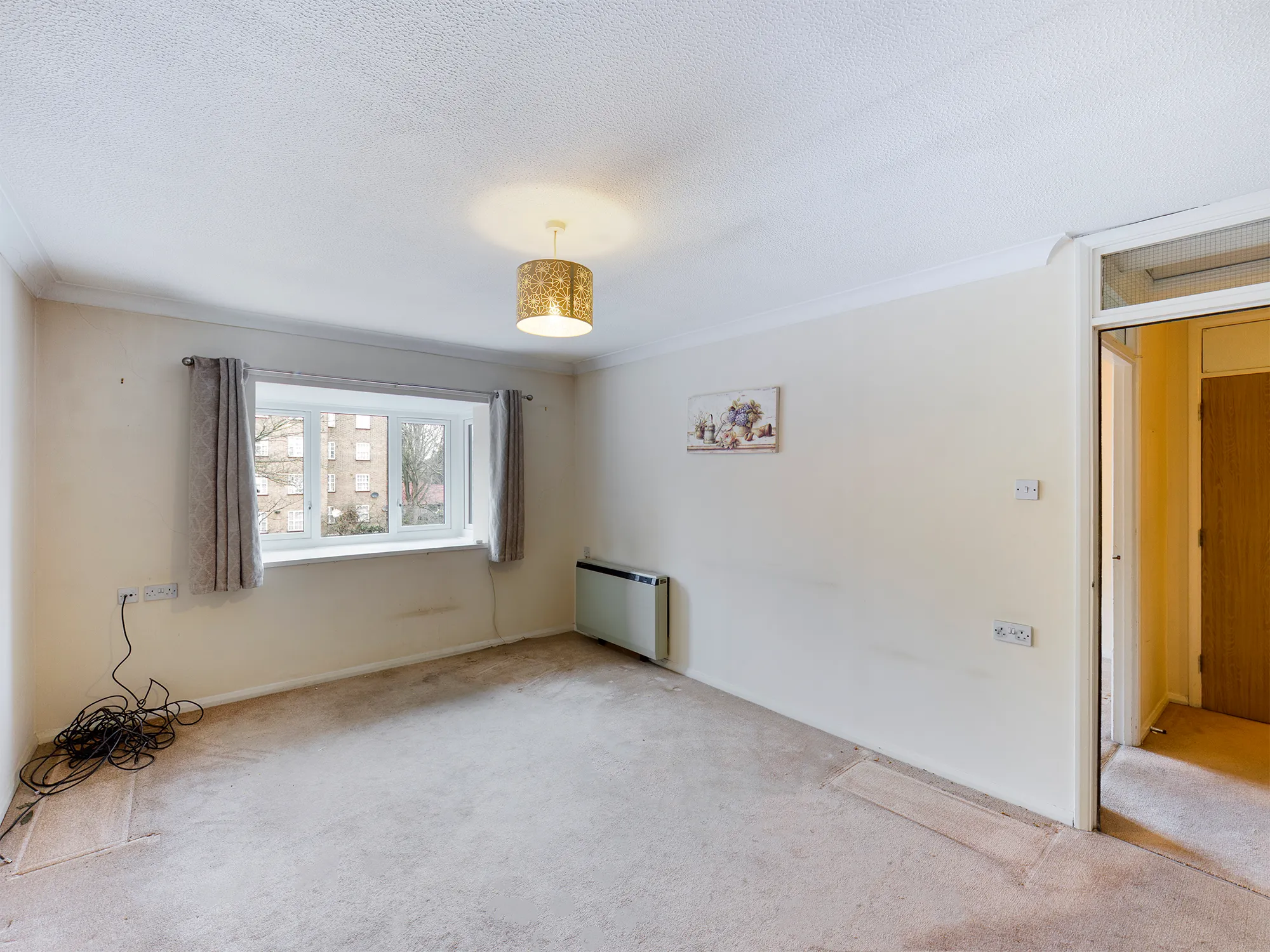 1 bed flat for sale in Chatsworth Place, Mitcham  - Property Image 2