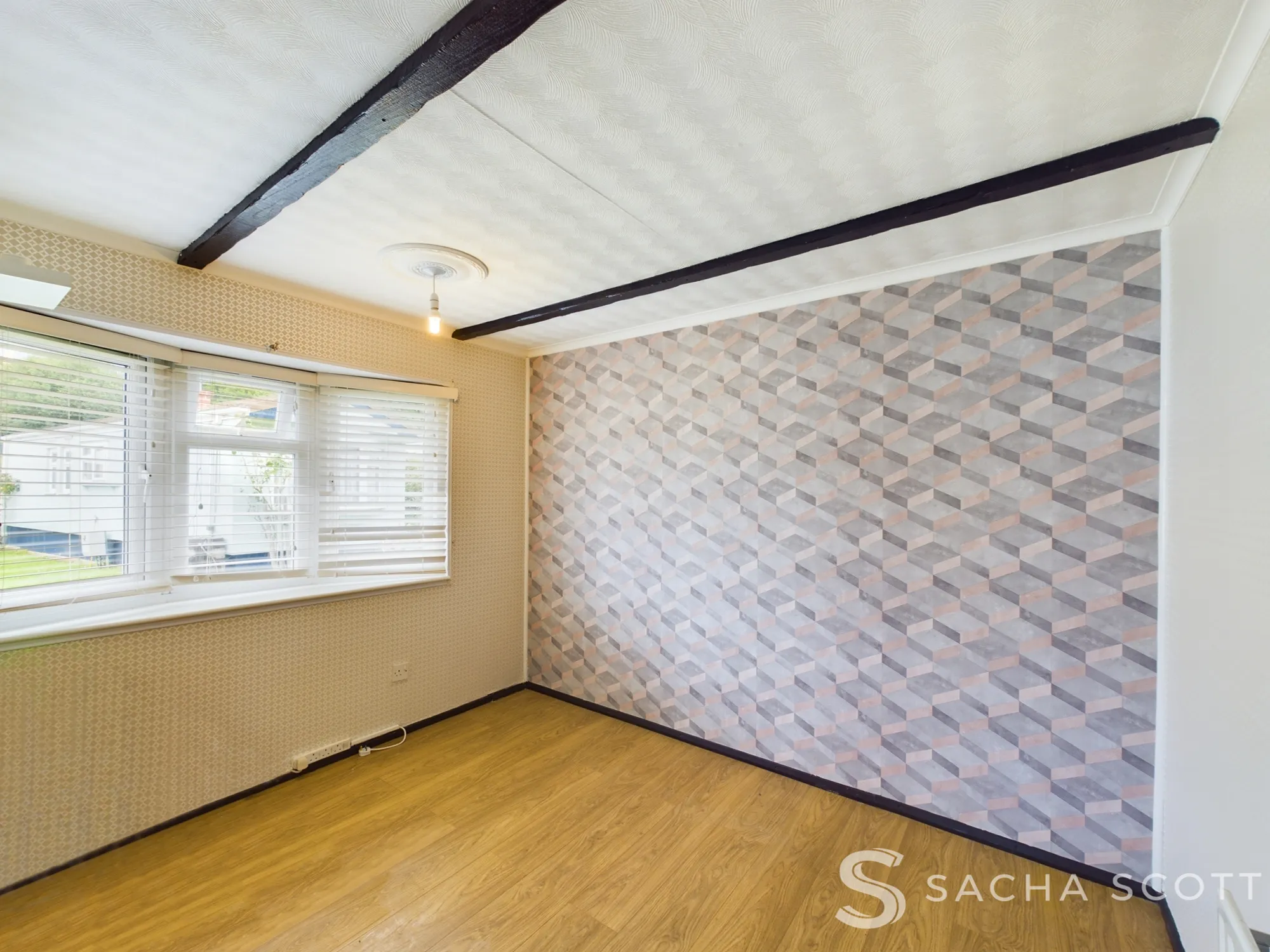2 bed detached house for sale in Boxhill Road, Tadworth  - Property Image 7