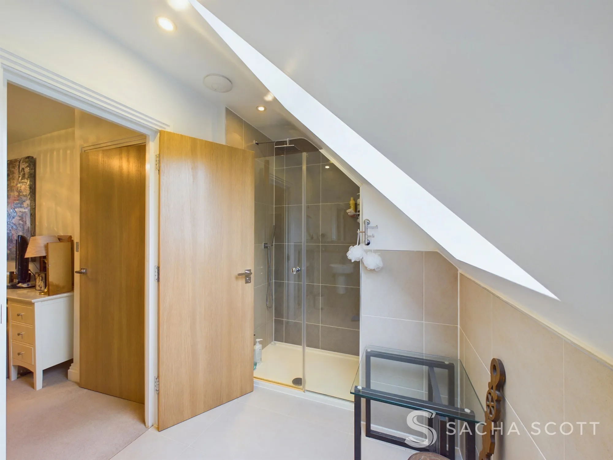 4 bed semi-detached house for sale in Magnolia Drive, Banstead  - Property Image 15