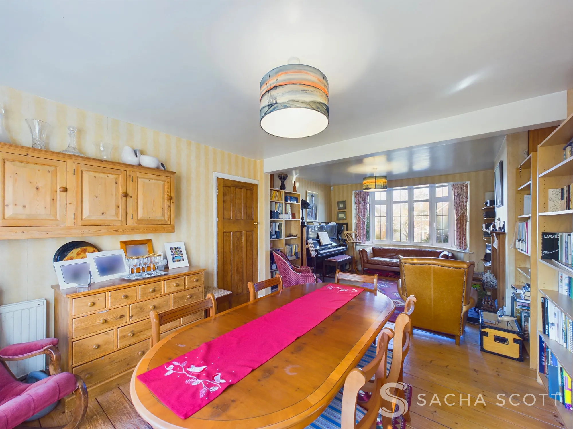 4 bed semi-detached house for sale in Roundwood Way, Banstead  - Property Image 5