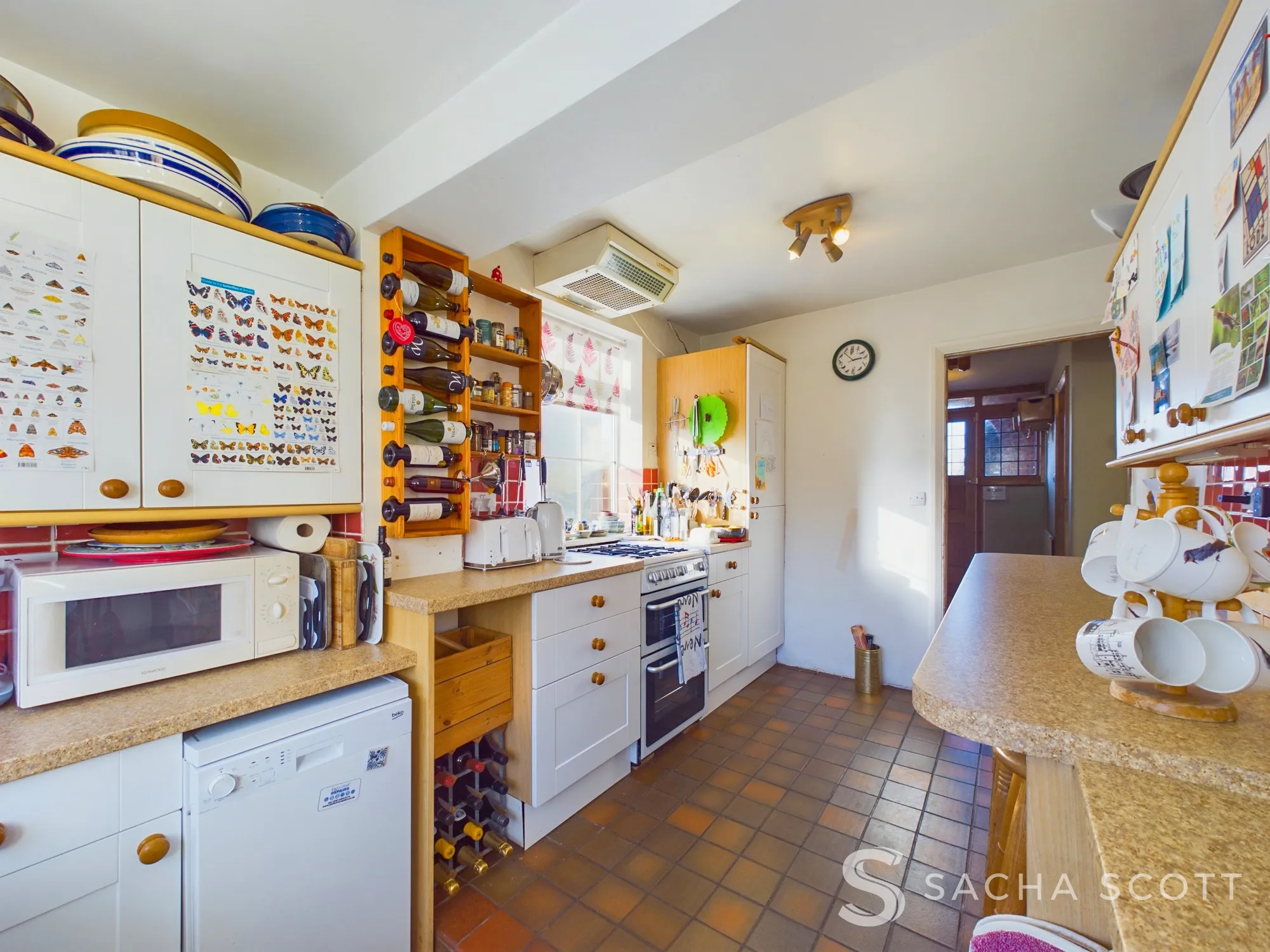 4 bed semi-detached house for sale in Roundwood Way, Banstead  - Property Image 11