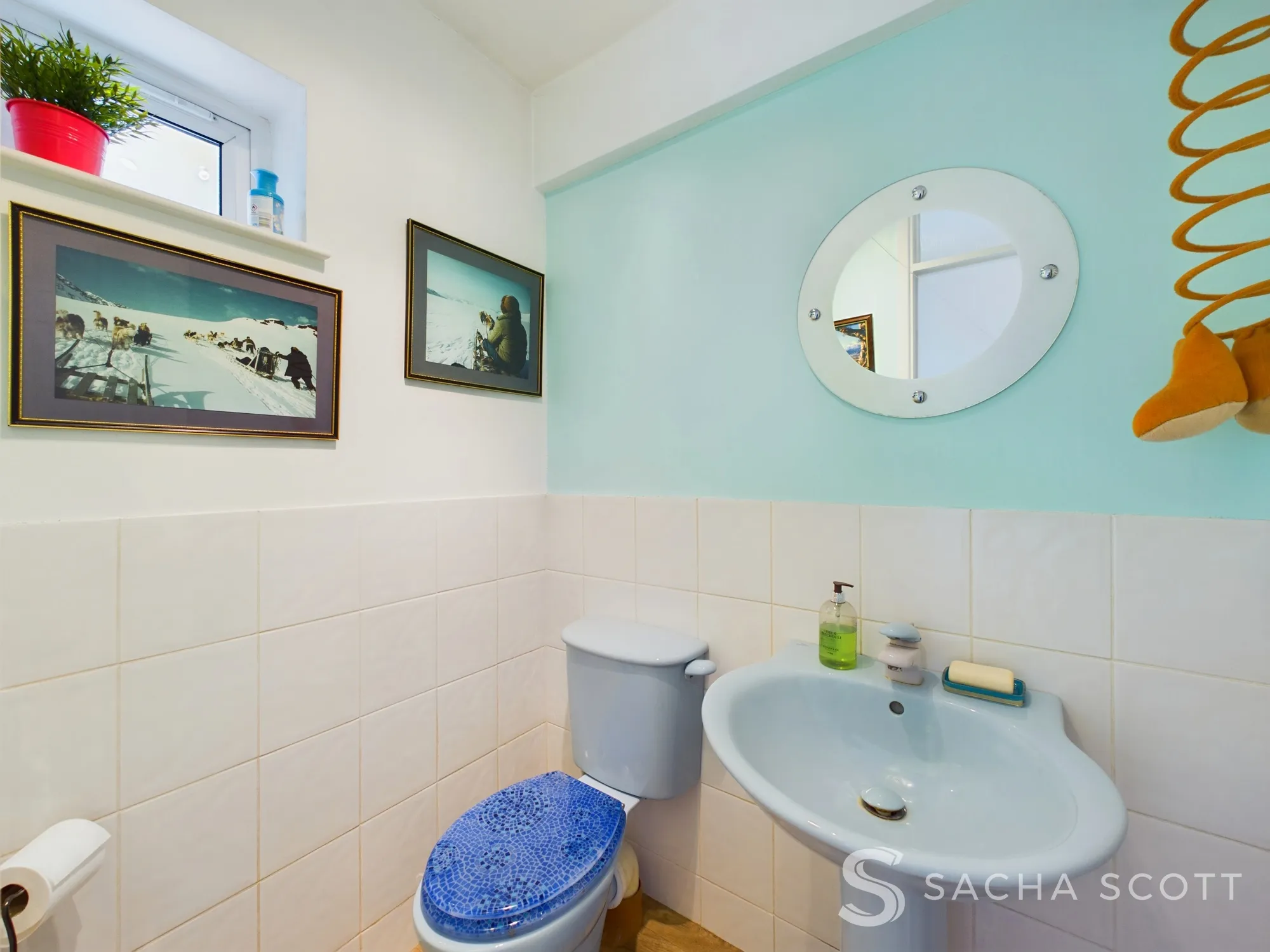 4 bed terraced house for sale in Montrouge Crescent, Epsom  - Property Image 35