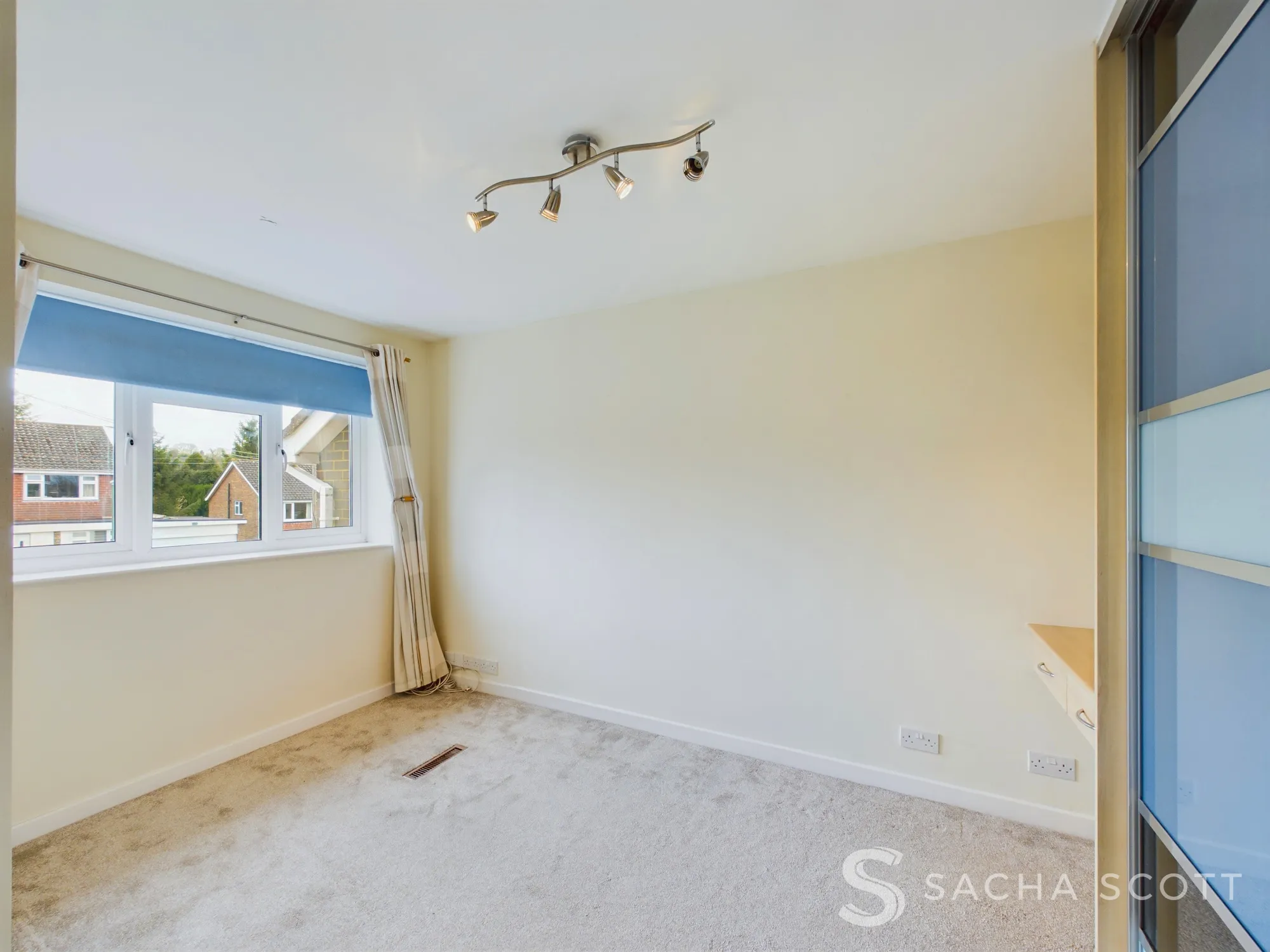 4 bed terraced house for sale in Montrouge Crescent, Epsom  - Property Image 24