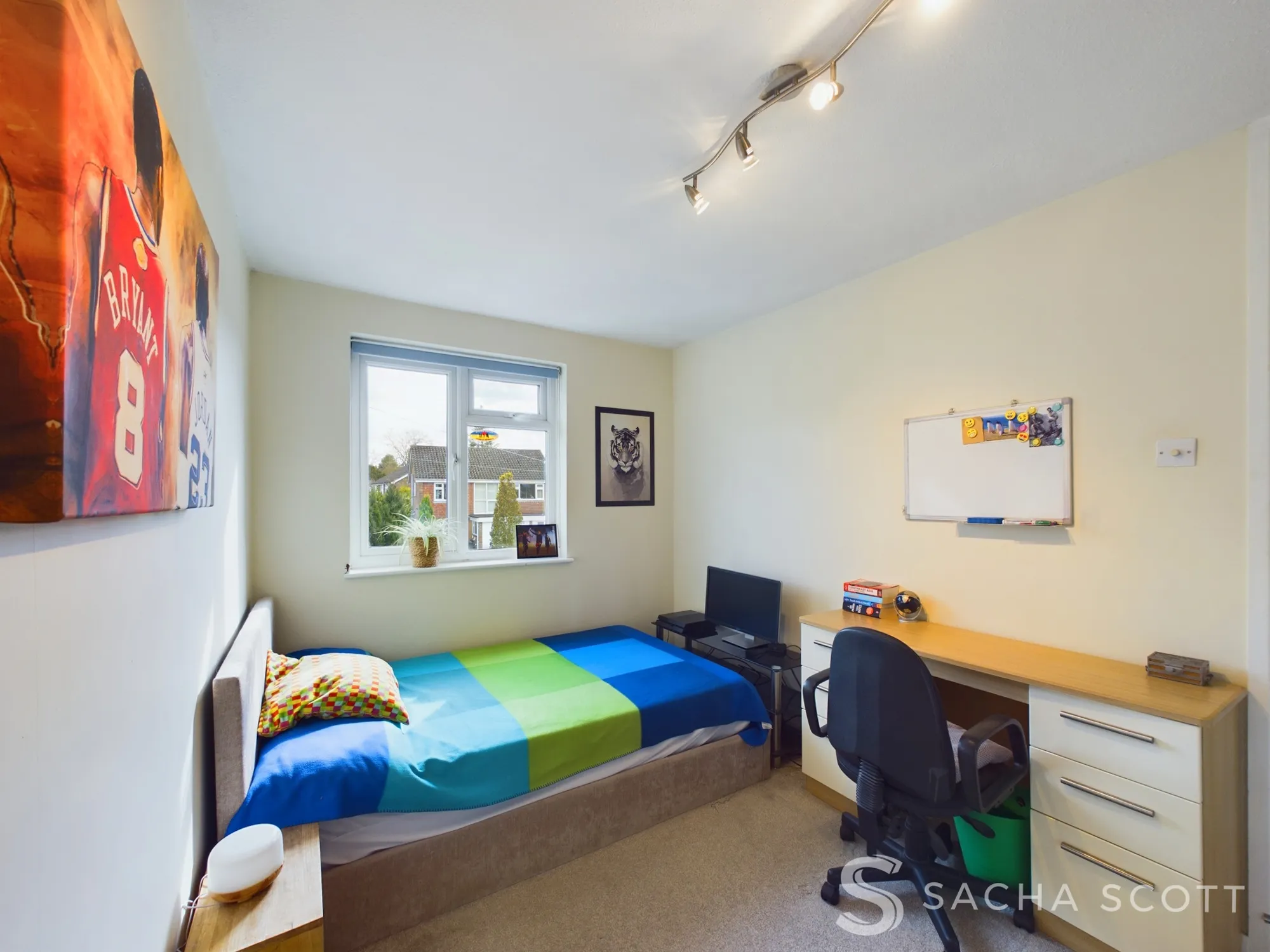 4 bed terraced house for sale in Montrouge Crescent, Epsom  - Property Image 26