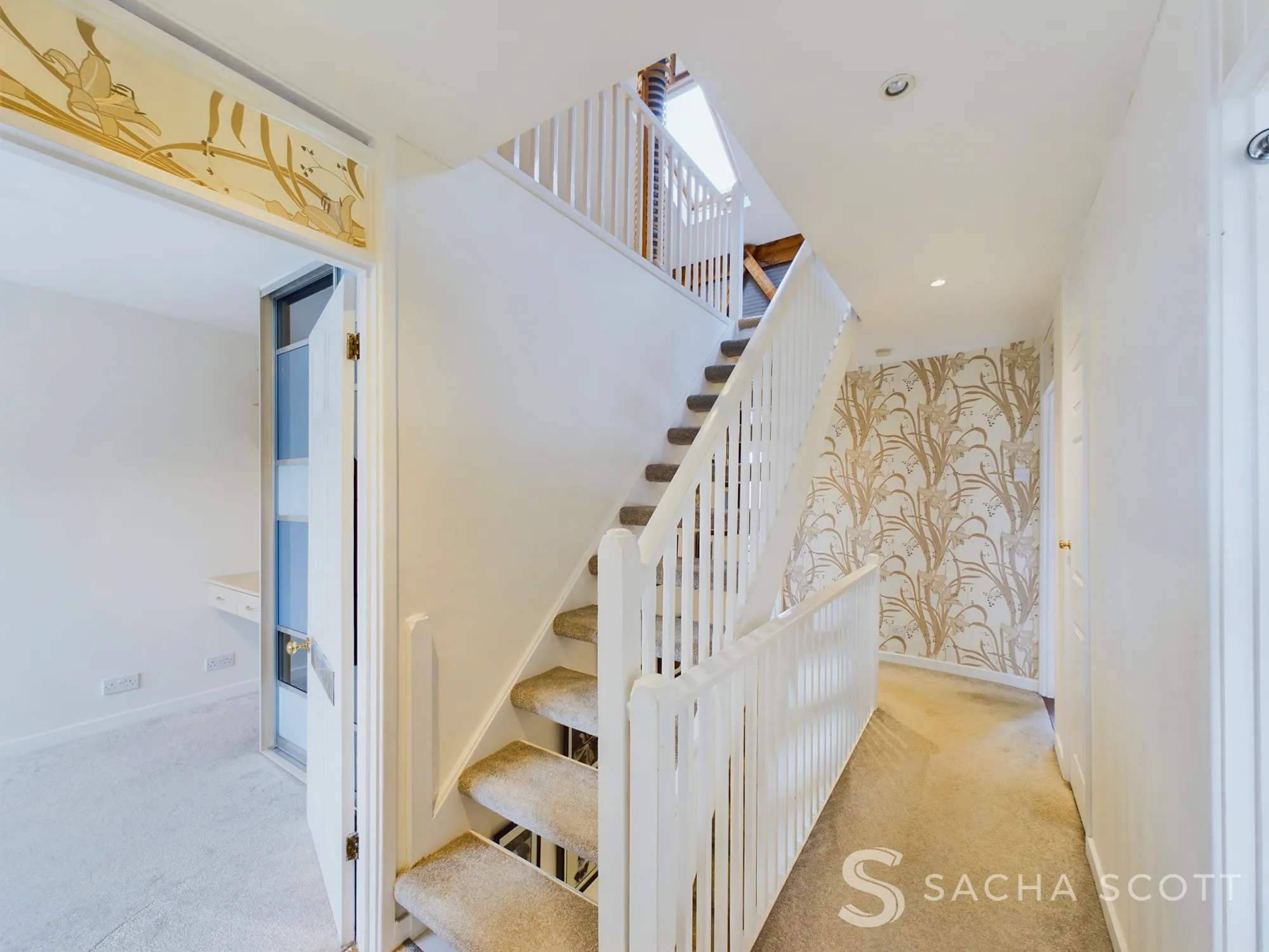 4 bed terraced house for sale in Montrouge Crescent, Epsom  - Property Image 34