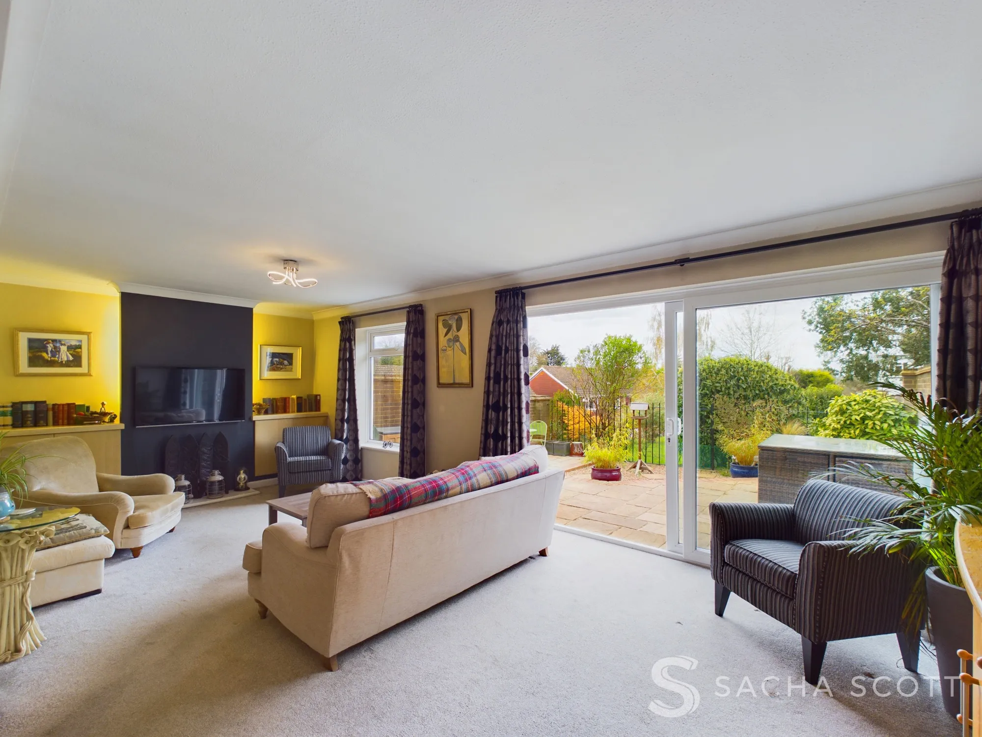 4 bed terraced house for sale in Montrouge Crescent, Epsom  - Property Image 6