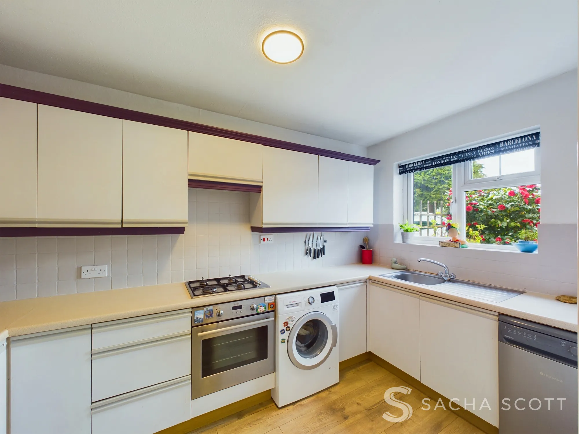 4 bed terraced house for sale in Montrouge Crescent, Epsom  - Property Image 14