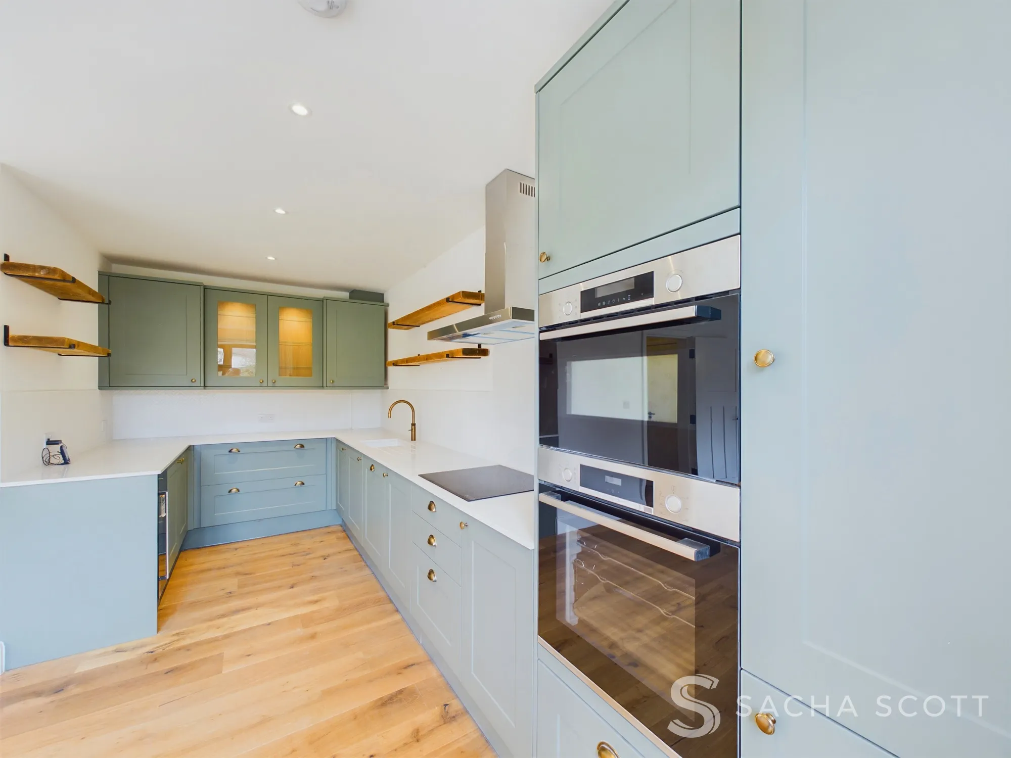5 bed detached house for sale in Nork Way, Banstead  - Property Image 8