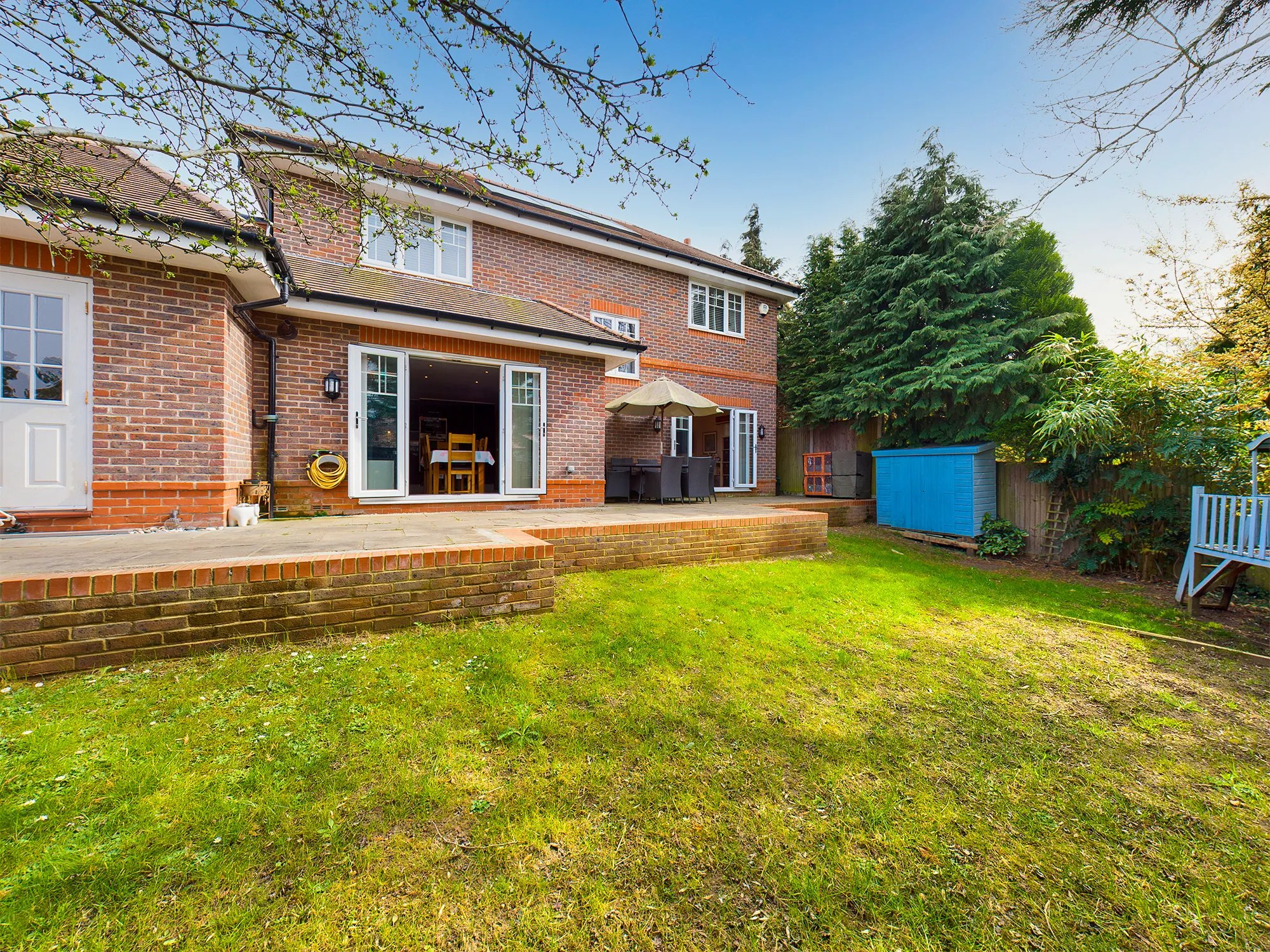 4 bed detached house for sale in Warren Farm Close, Epsom  - Property Image 24