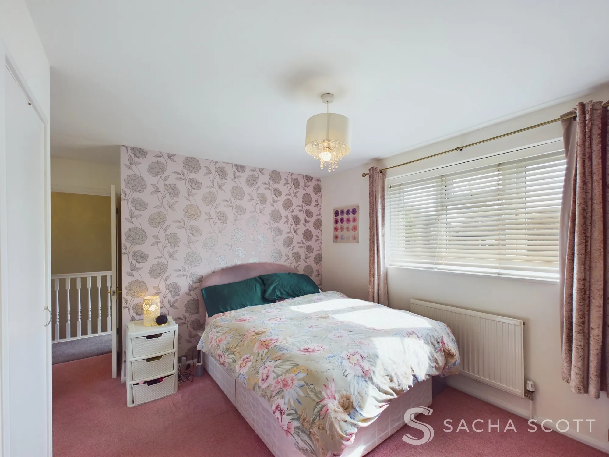 3 bed mid-terraced house for sale in Homefield Gardens, Tadworth  - Property Image 11