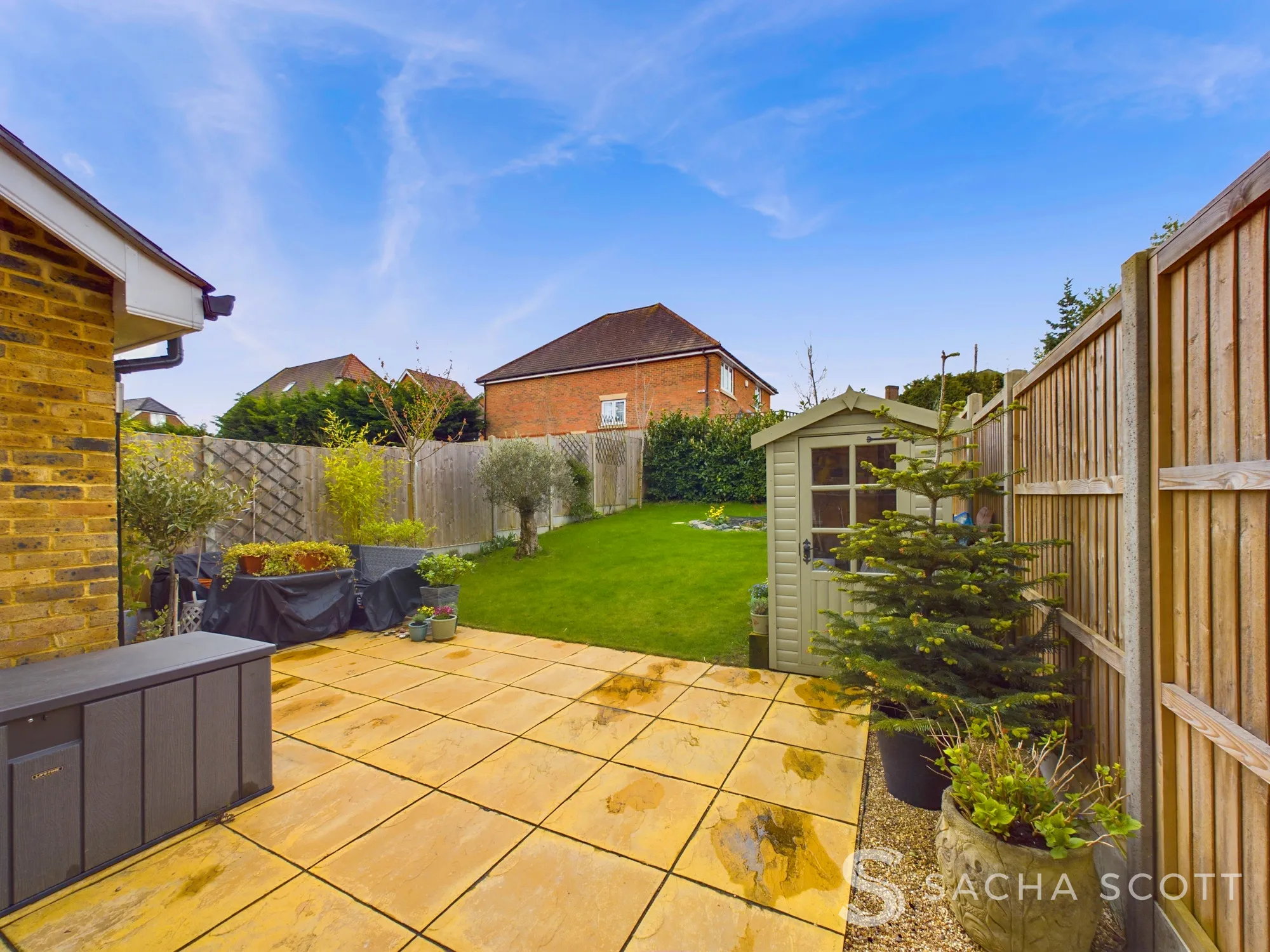 4 bed semi-detached house for sale in Kingfisher Close, Banstead  - Property Image 30