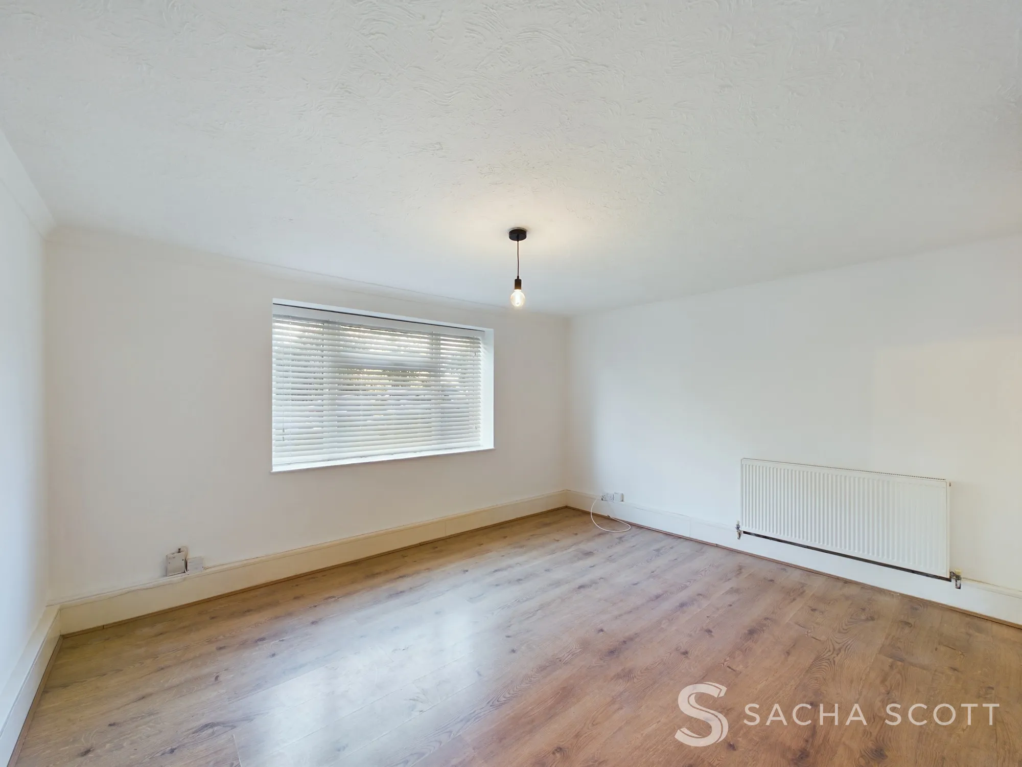 1 bed flat for sale in Eastgate, Banstead  - Property Image 2