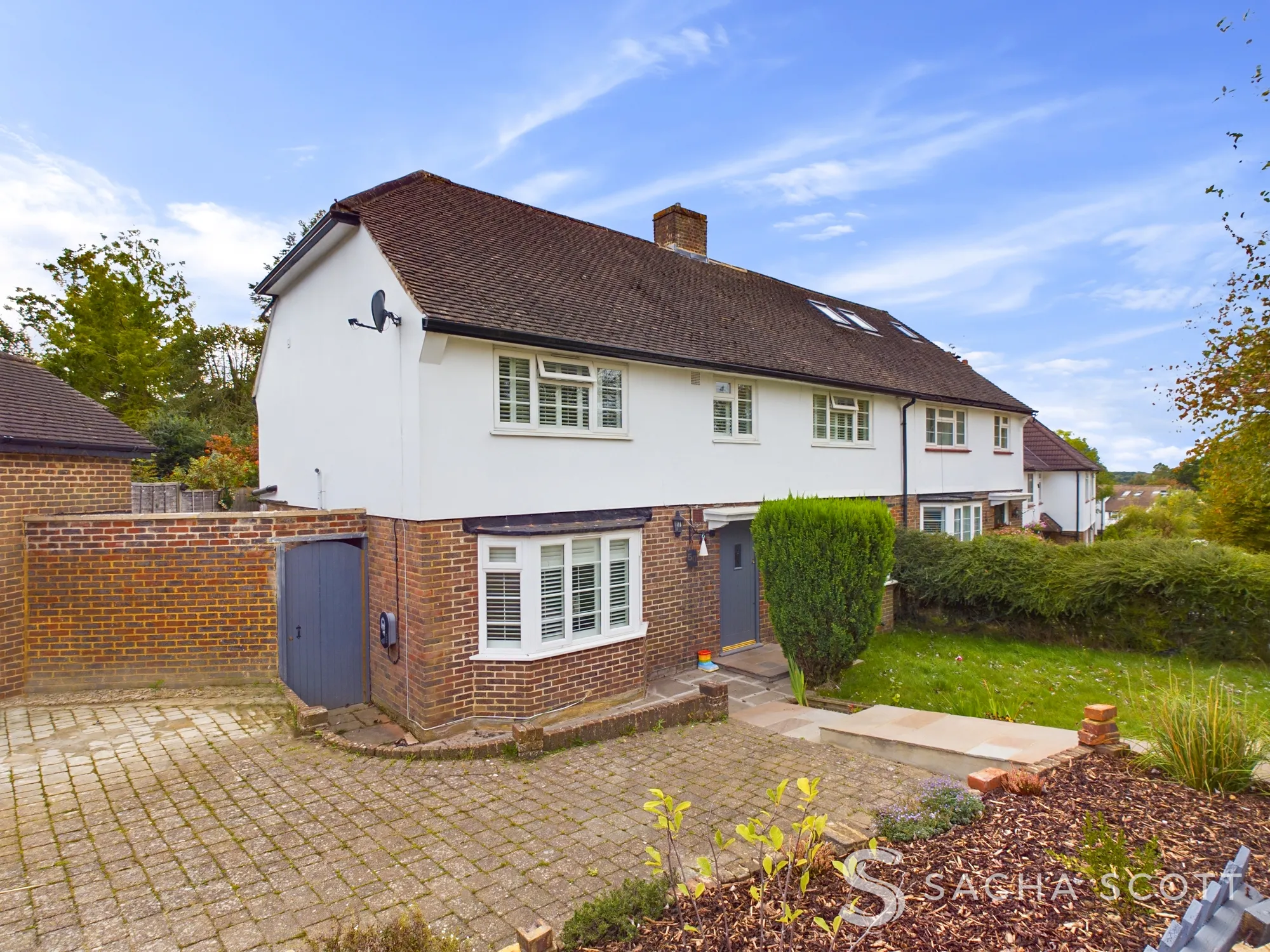 4 bed semi-detached house for sale in Shawley Crescent, Epsom  - Property Image 1