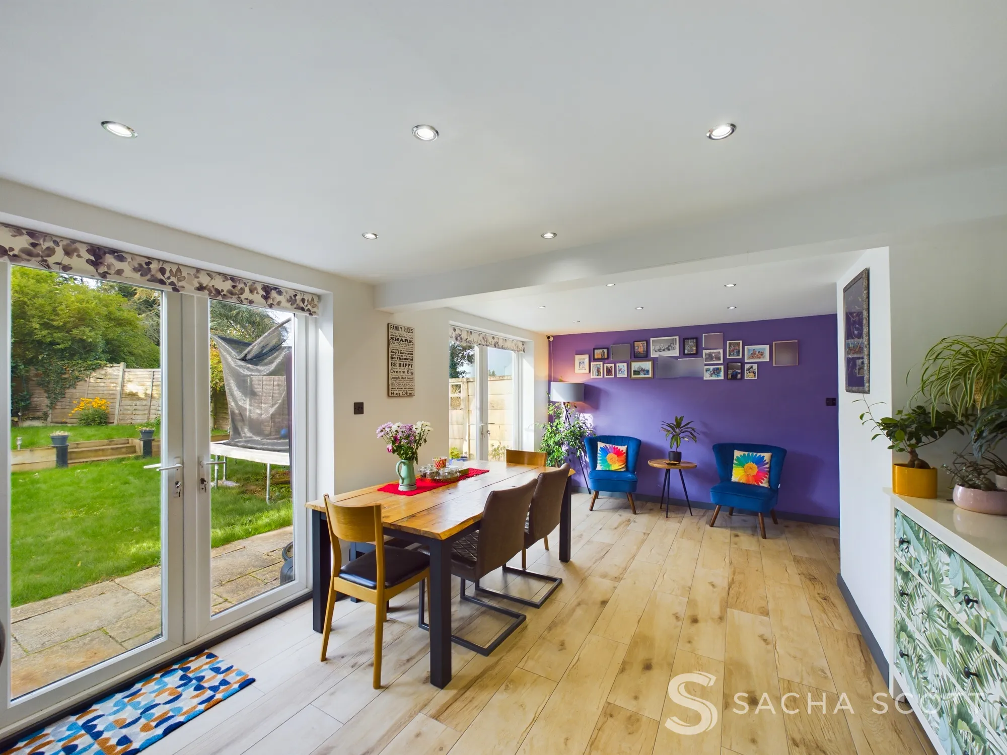 4 bed semi-detached house for sale in Shawley Crescent, Epsom  - Property Image 11
