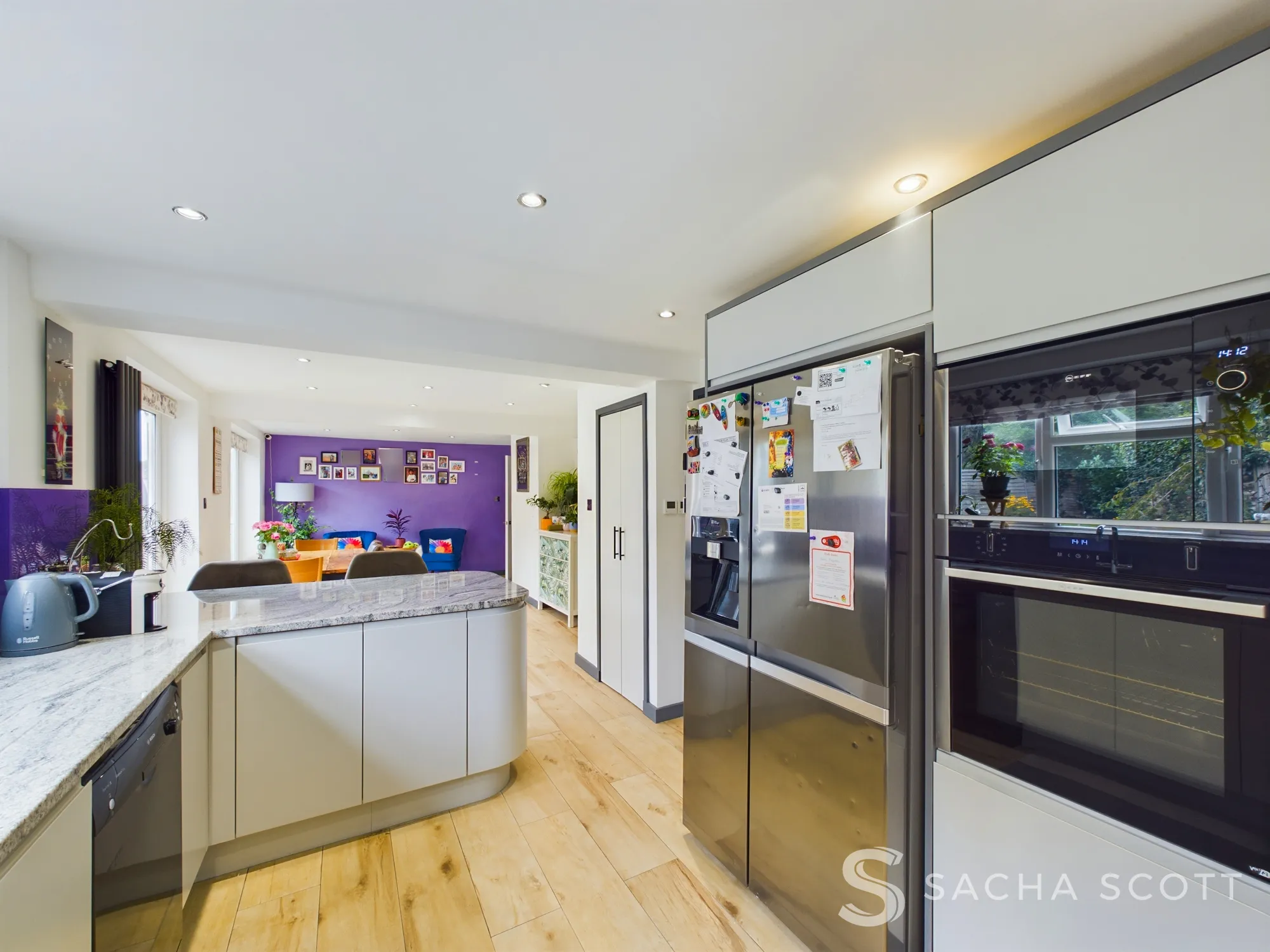 4 bed semi-detached house for sale in Shawley Crescent, Epsom  - Property Image 7