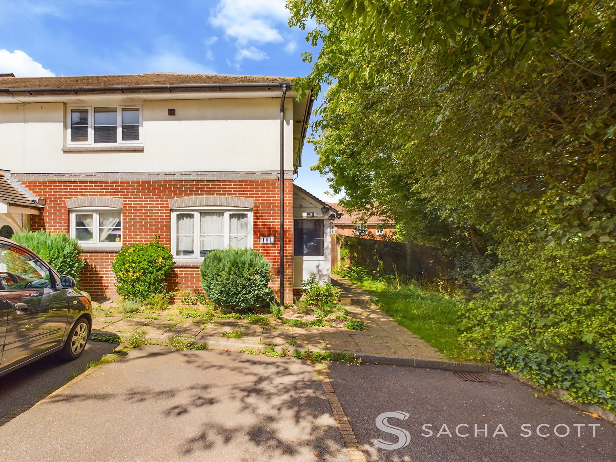 1 bed end of terrace house for sale in Autumn Drive, Sutton  - Property Image 1