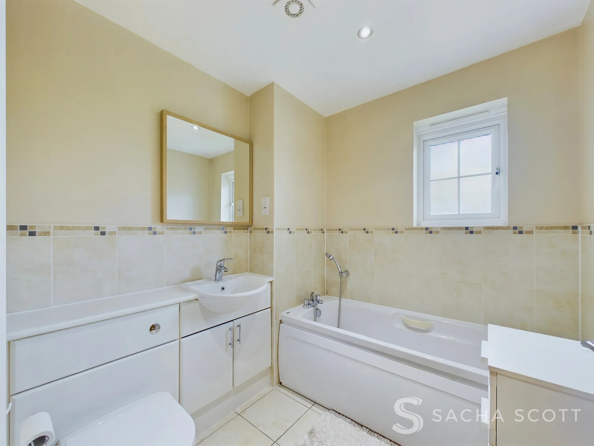 4 bed mid-terraced house for sale in Woodfield Close, Coulsdon  - Property Image 22