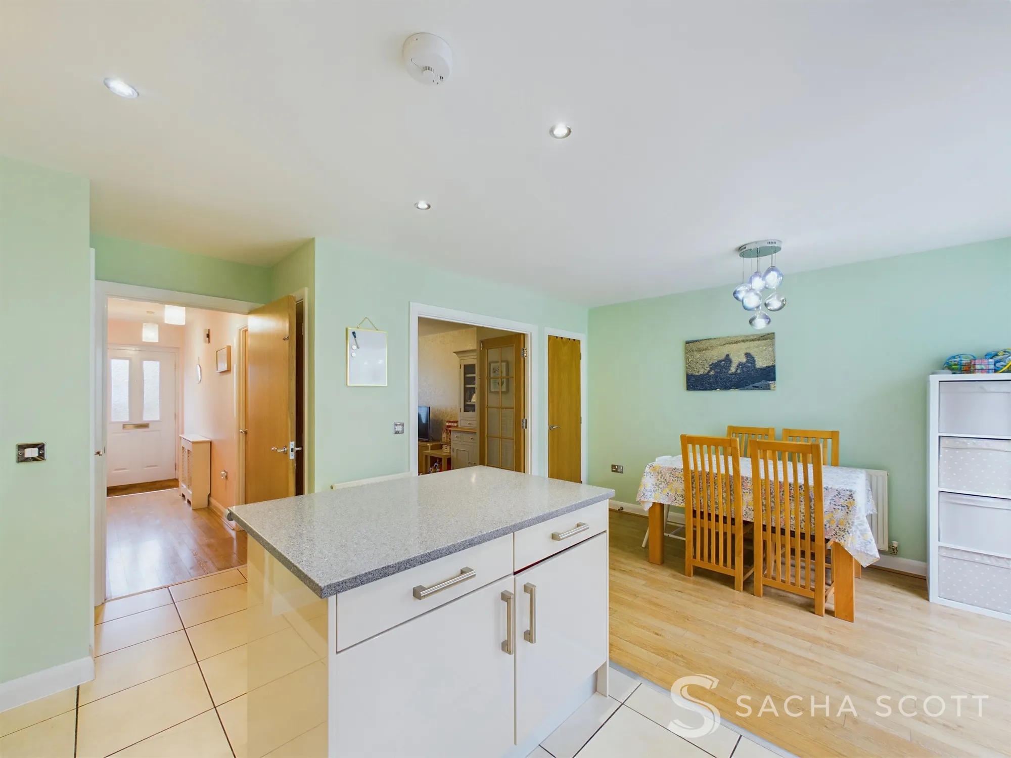4 bed mid-terraced house for sale in Woodfield Close, Coulsdon  - Property Image 7