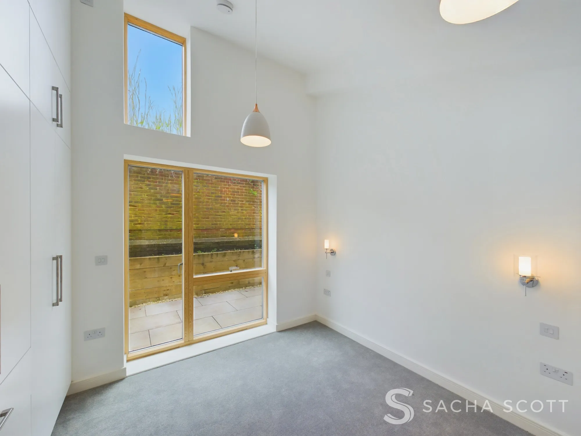 3 bed detached bungalow for sale in South Drive, Surrey  - Property Image 17