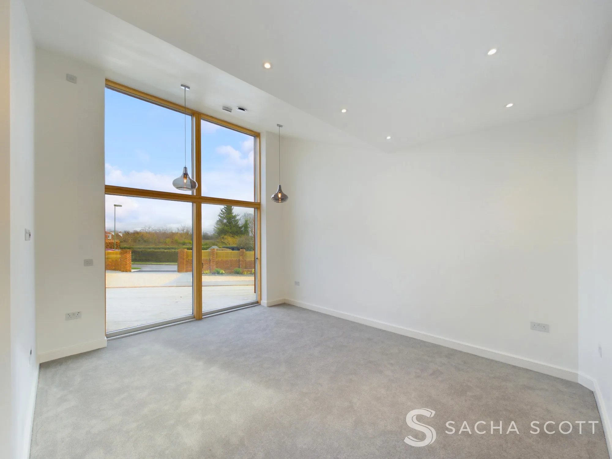 3 bed detached bungalow for sale in South Drive, Surrey  - Property Image 5