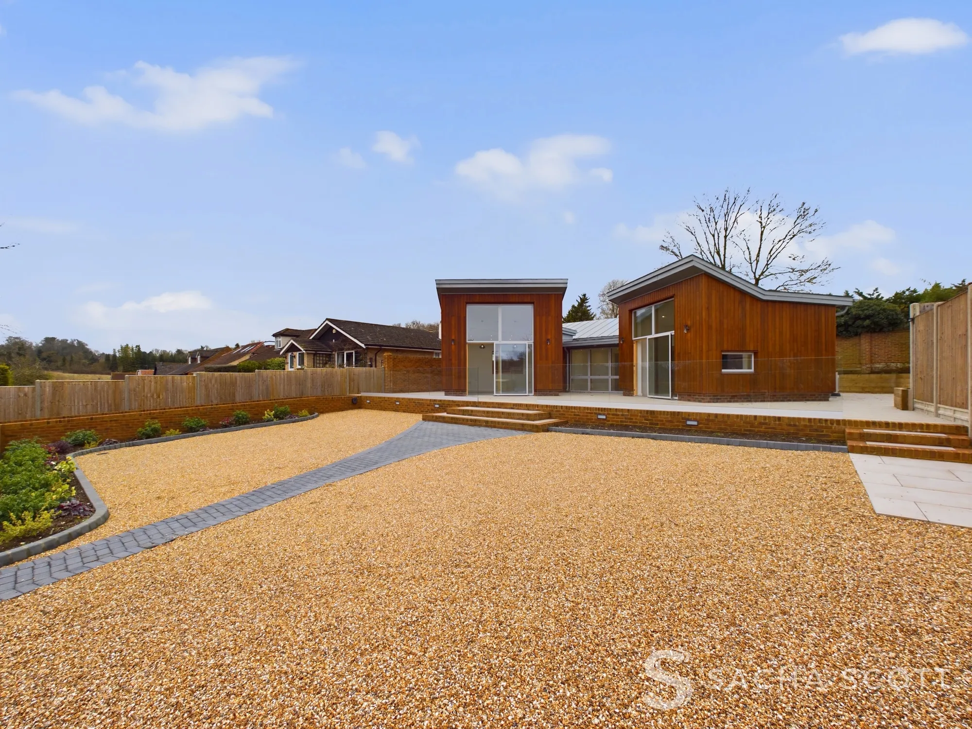 3 bed detached bungalow for sale in South Drive, Surrey  - Property Image 34