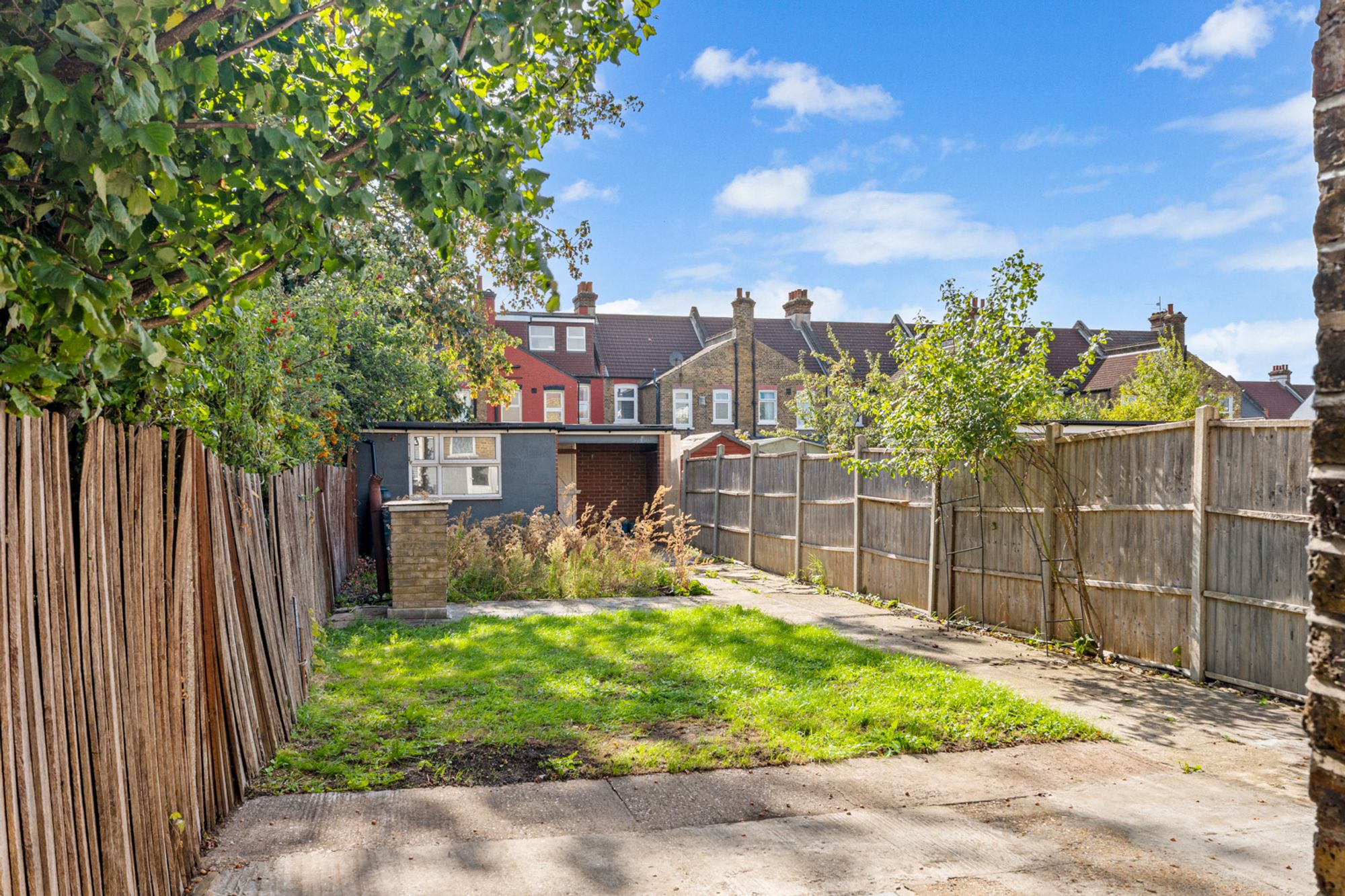 3 bed terraced house for sale in Headcorn Road, Thornton Heath  - Property Image 4