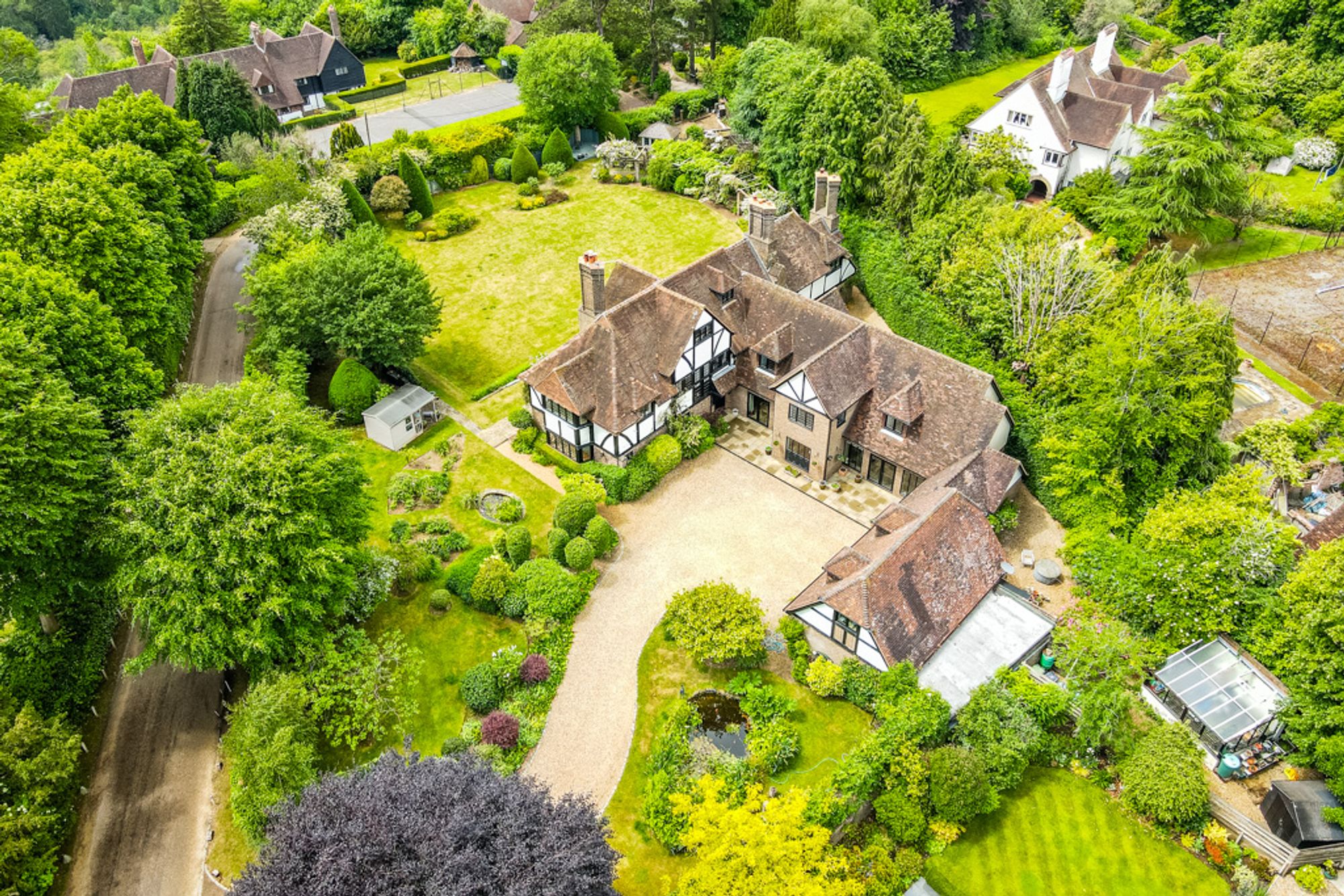 7 bed detached house for sale in Park View Road, Caterham  - Property Image 2
