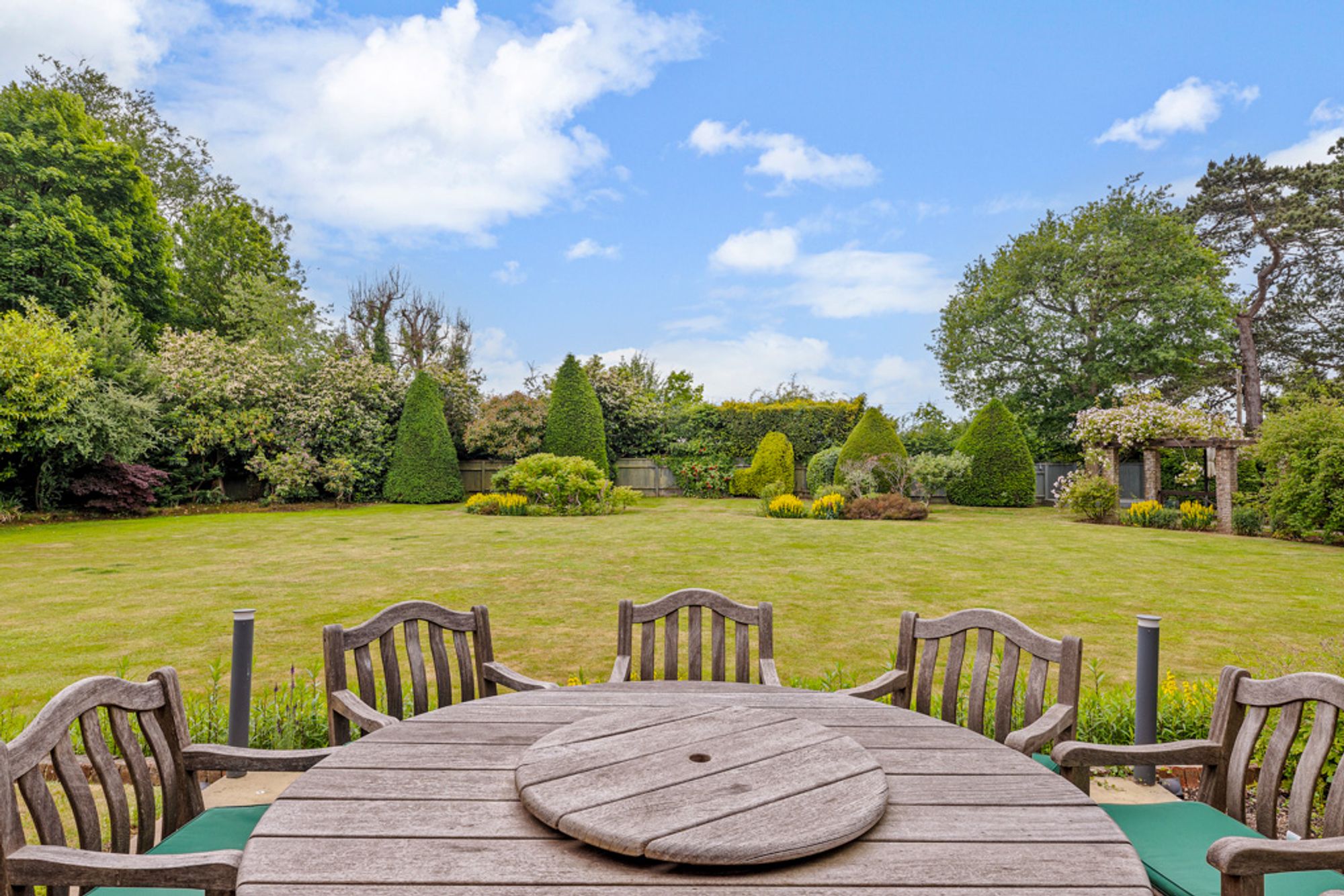 7 bed detached house for sale in Park View Road, Caterham  - Property Image 54