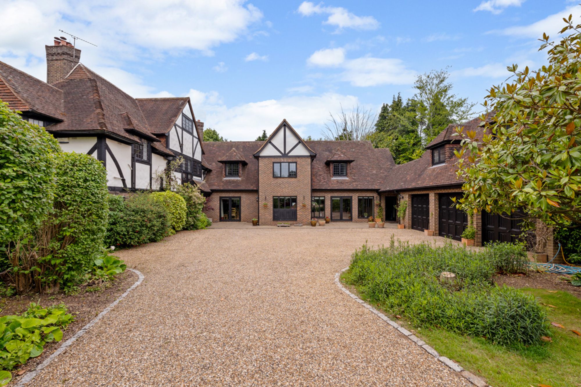 7 bed detached house for sale in Park View Road, Caterham  - Property Image 60