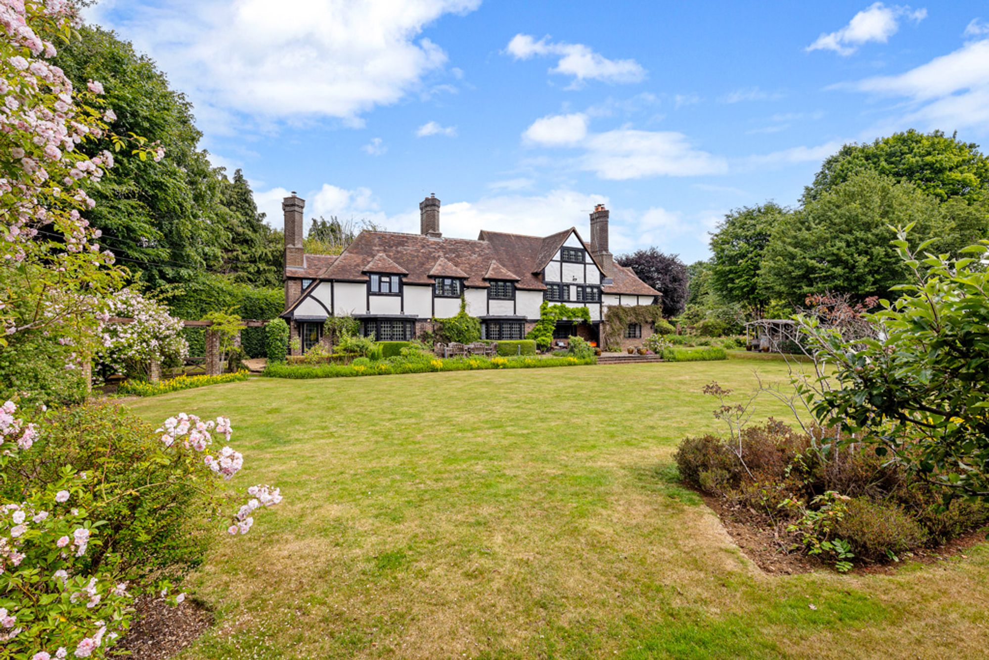 7 bed detached house for sale in Park View Road, Caterham  - Property Image 72