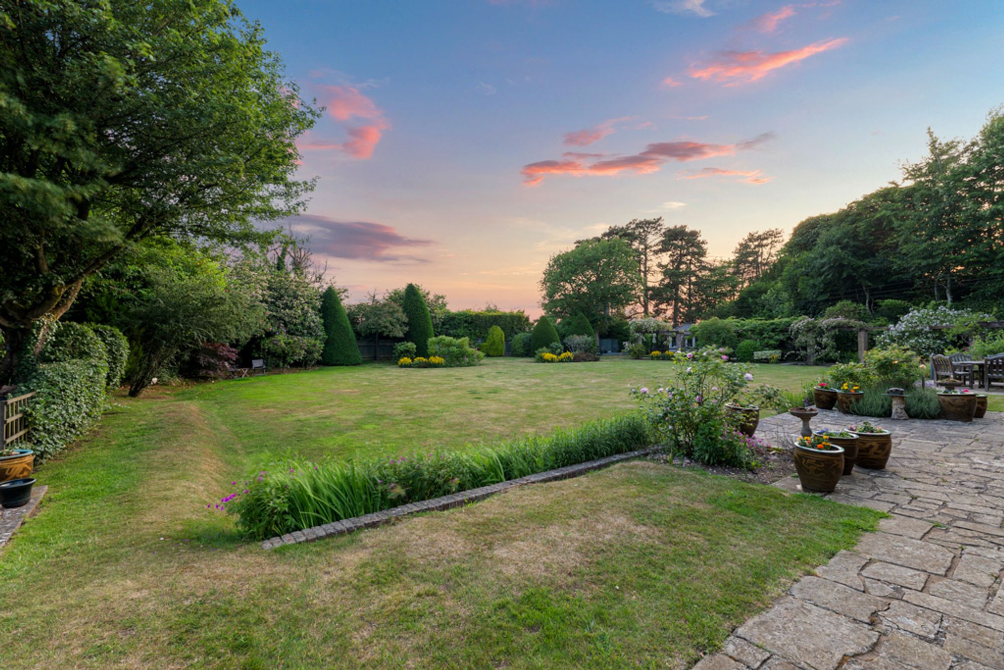 7 bed detached house for sale in Park View Road, Caterham  - Property Image 71
