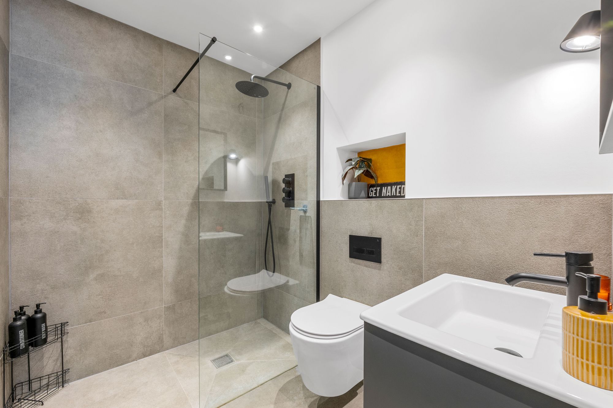 3 bed semi-detached house for sale in Westfield Avenue, South Croydon 7