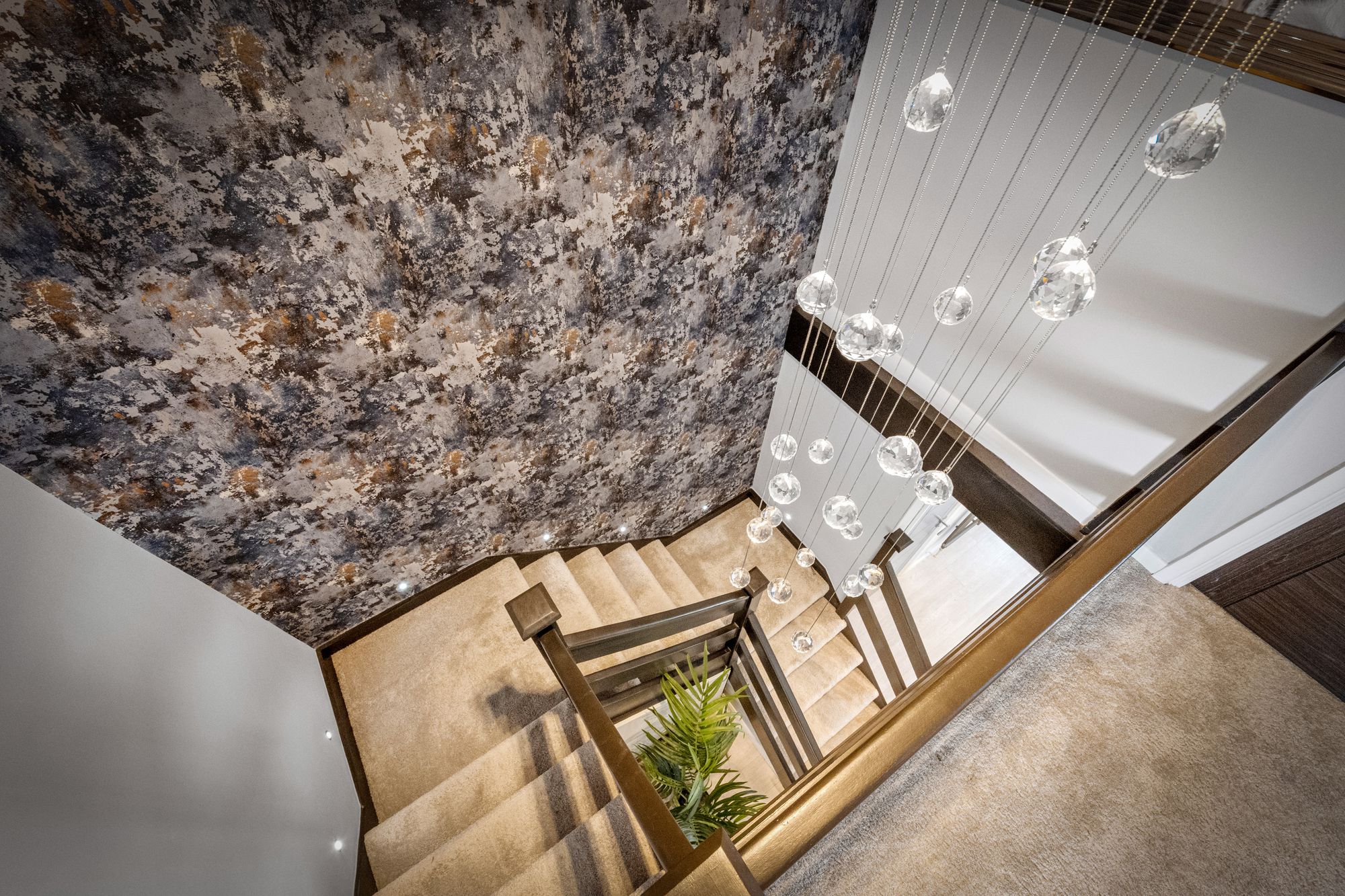 3 bed semi-detached house for sale in Credenhall Drive, Bromley 20