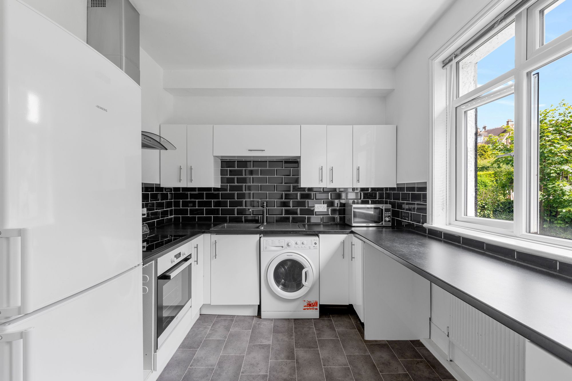 1 bed apartment for sale in Heathhurst Road, South Croydon  - Property Image 4