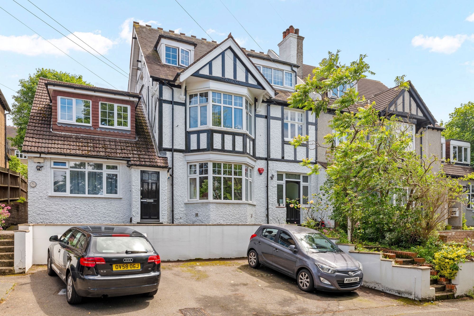 1 bed apartment for sale in Heathhurst Road, South Croydon  - Property Image 2