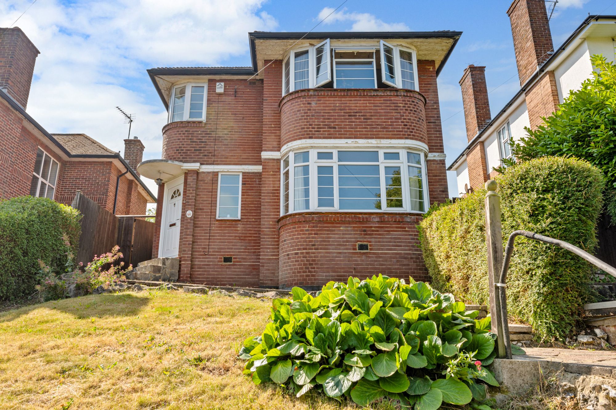 3 bed house for sale in Mitchley Avenue, Purley 9
